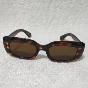Faye and Co. Tortoise Shell Sunglasses